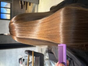 多摩センターの美容室LINDOの髪質改善トリートメントメニュー。ダメージを補修し、うるおいとツヤのある美しい髪へ導きます。